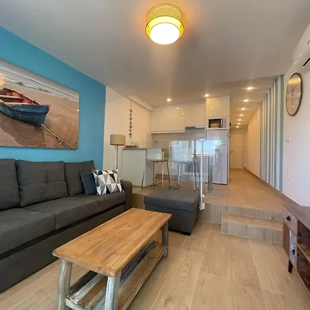 Stylish New Designed With Terrace 아파트